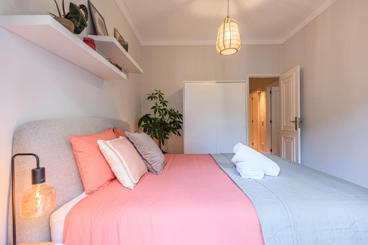 Enjoy Bonfim Central 2Br Renovated Apartment By Lovelystay OOporto Exterior foto