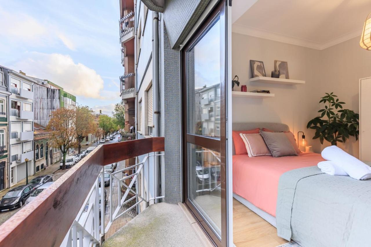 Enjoy Bonfim Central 2Br Renovated Apartment By Lovelystay OOporto Exterior foto