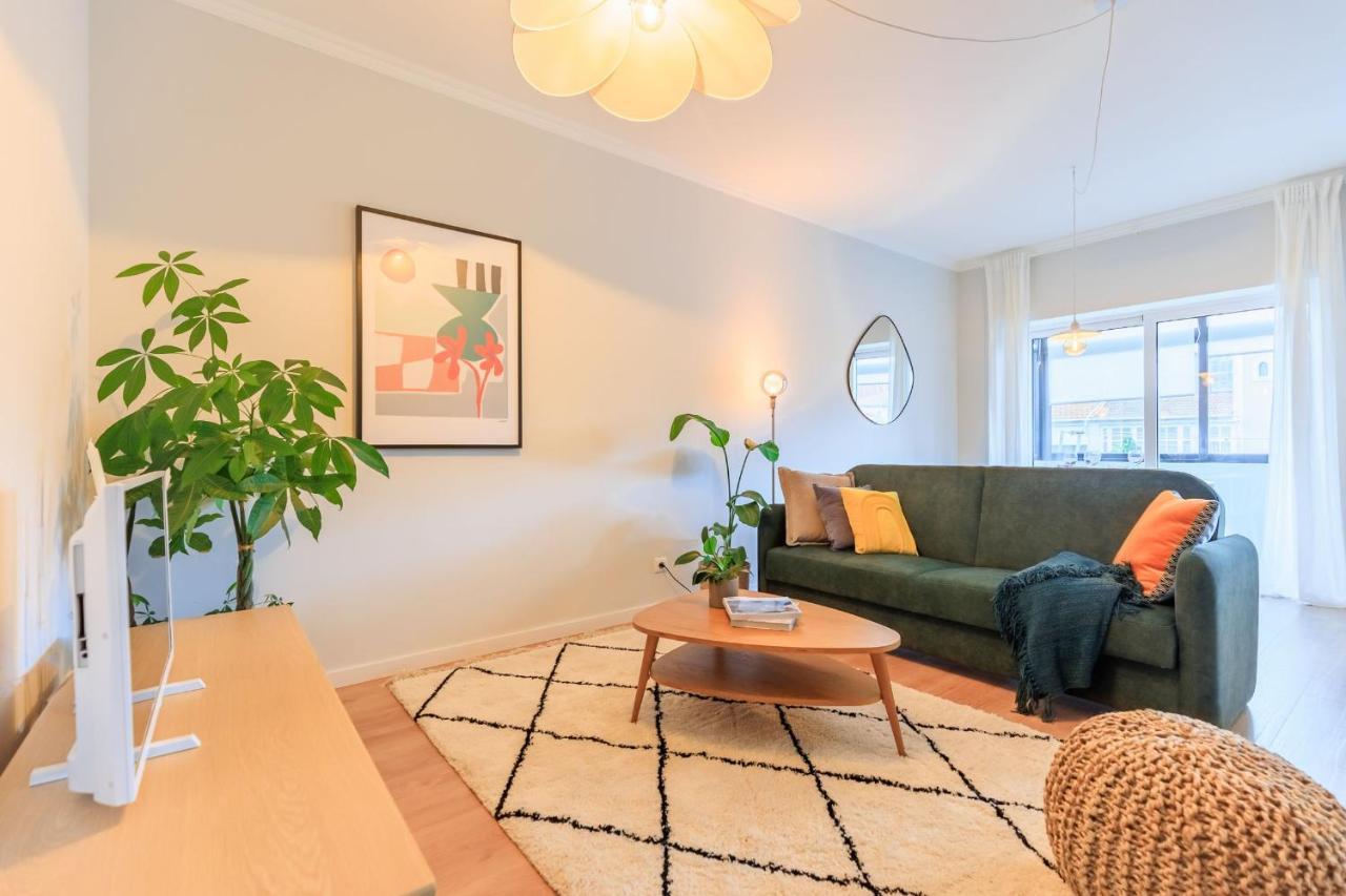 Enjoy Bonfim Central 2Br Renovated Apartment By Lovelystay OOporto Exterior foto