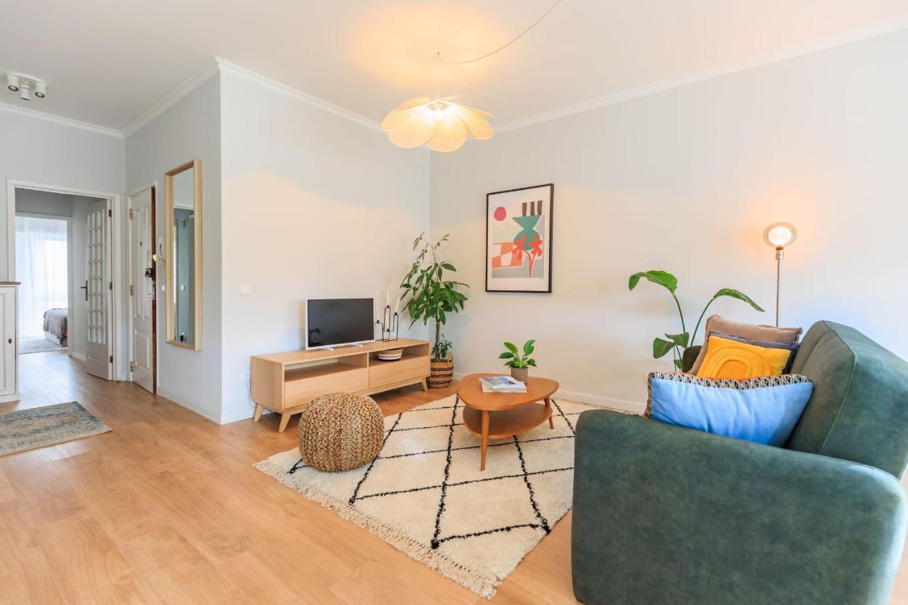 Enjoy Bonfim Central 2Br Renovated Apartment By Lovelystay OOporto Exterior foto